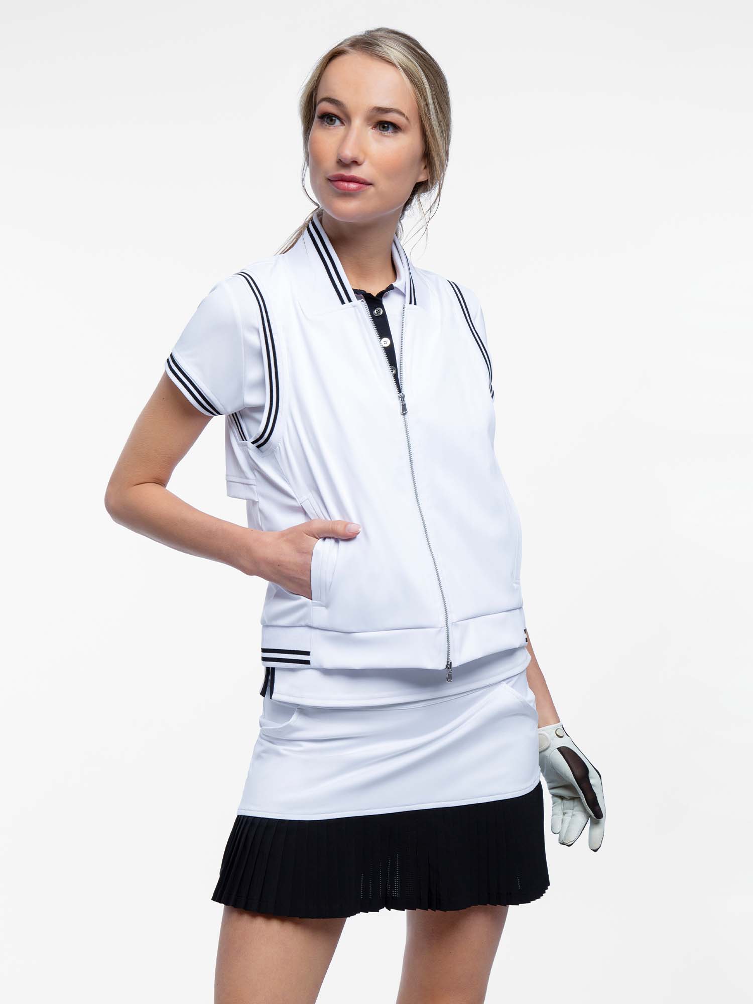 Aubrey Lifestyle Vest - White/Black