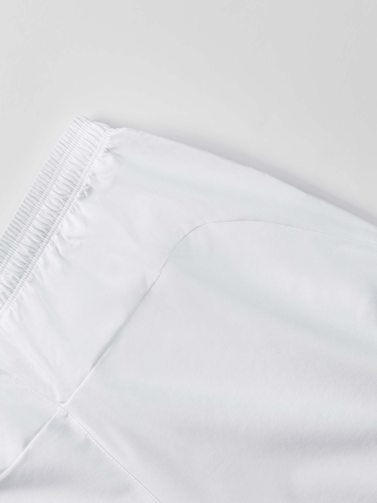 Boys Classic Tennis Short	/ White