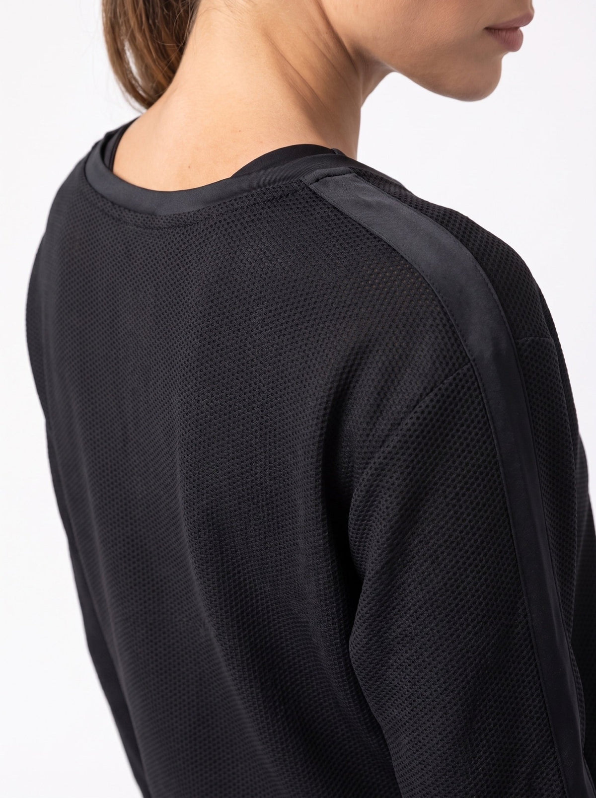 BAILA SWEATSHIRT | Technical Athletic Mesh Top - inPhorm NYCBlack