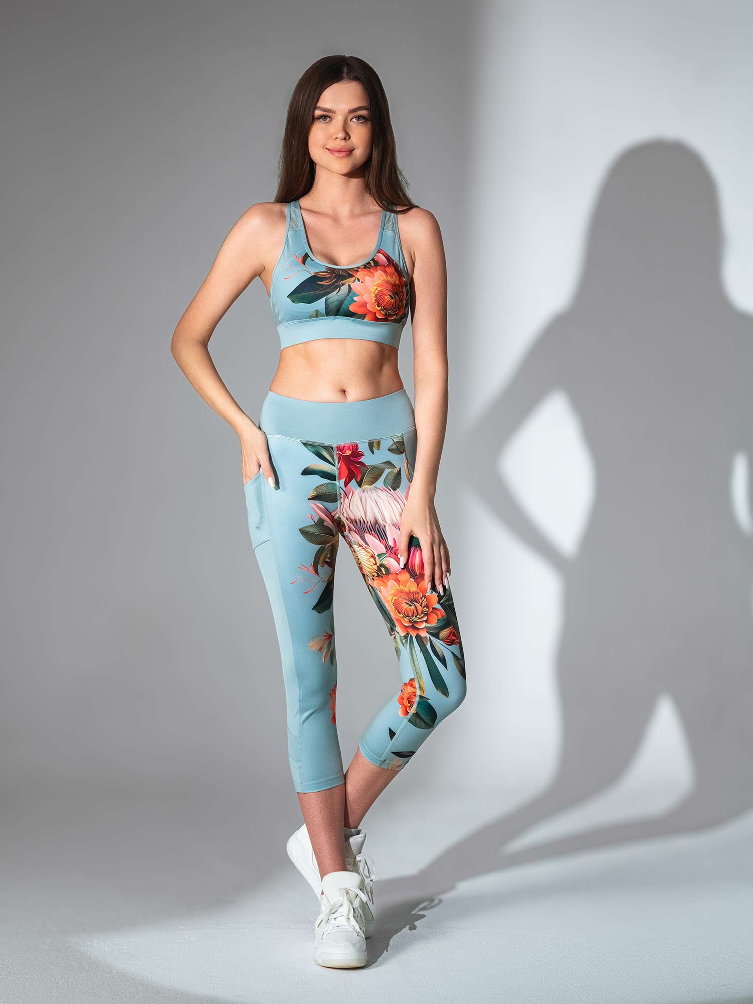 ELLE BRA | High Impact Compression Sports Bra with Crossback Design - inPhorm NYCVERIDIAN PRINT