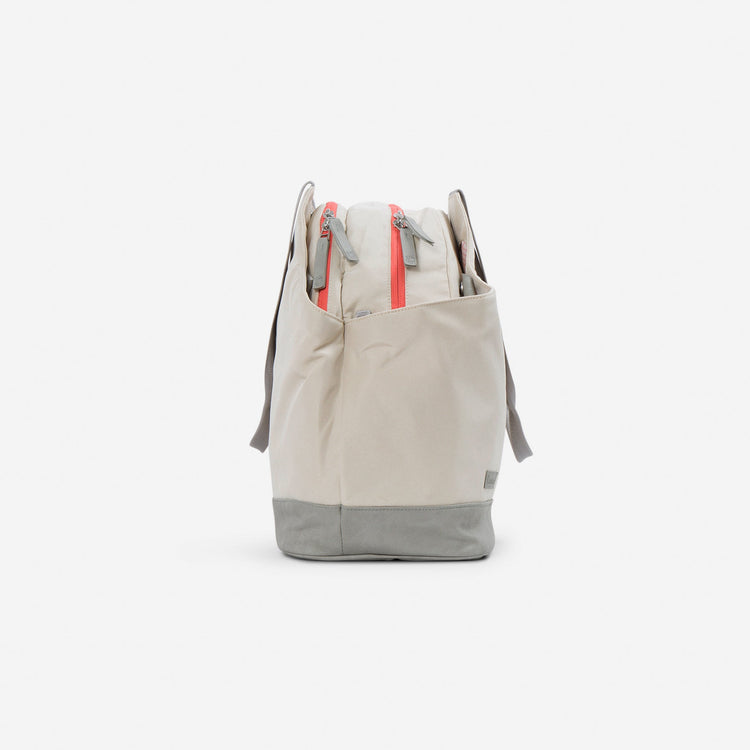 London Tennis Duffel / Tote Sport Bag - inPhorm NYCBlack & Watermelon