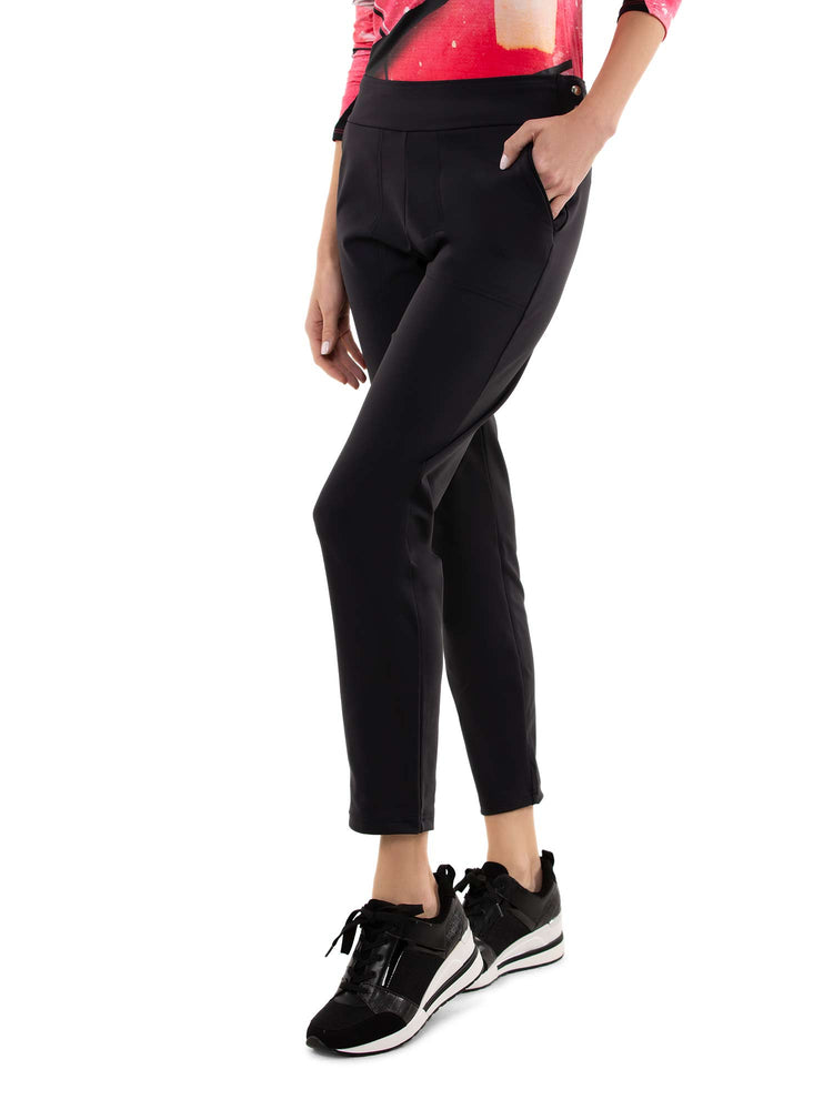 Stylish Women's Golf Pants - Fitted Design with Moisture - Wicking Pants - inPhorm NYCBlack